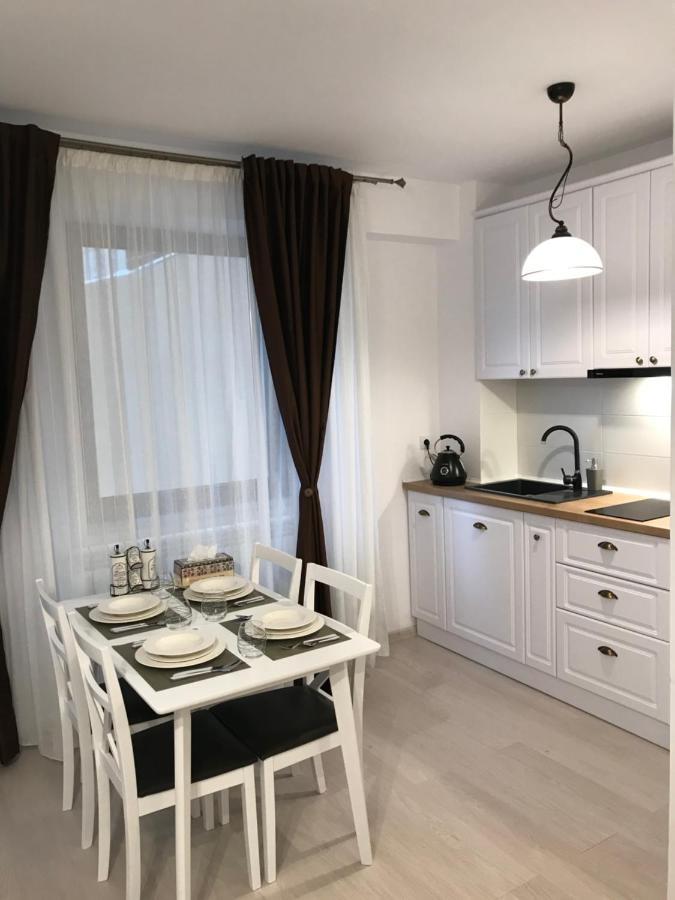 White Season Residence Brasov Bagian luar foto