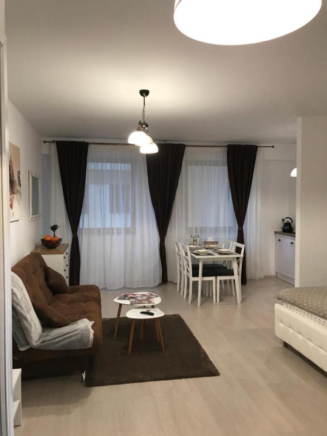 White Season Residence Brasov Bagian luar foto